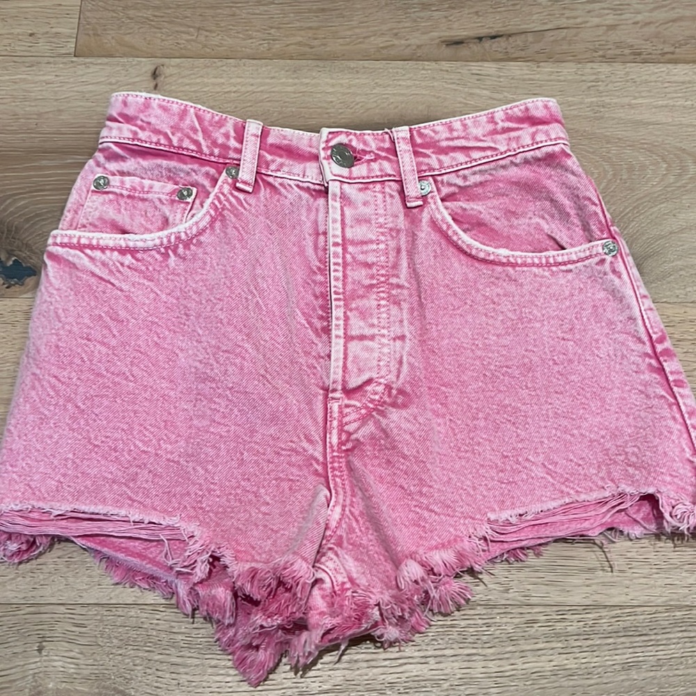 Pink zara jean shorts